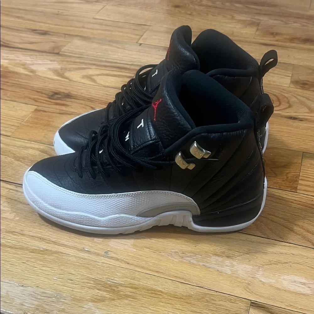 Black and White High-Top Sneakers - Picture 2 of 6